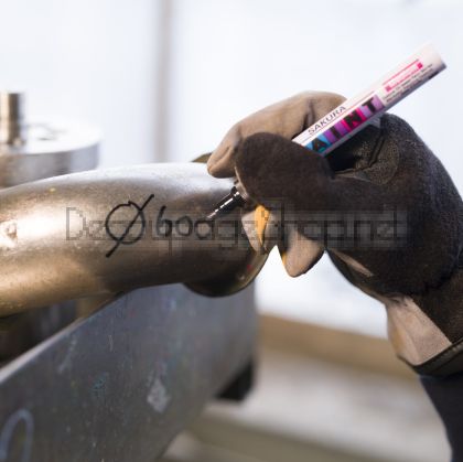 Перманентен Маркер с Боя : Sakura Paint : Medium : Черен