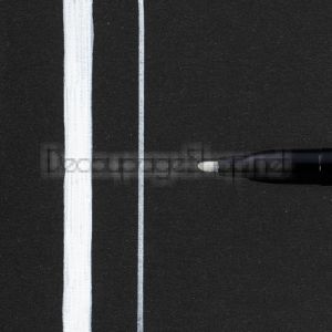 Перманентен Маркер с Боя : Sakura Pen-Touch : Fine 1 mm : Бял